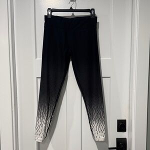 Calvin Klein Black and White Gradient Activewear Leggings